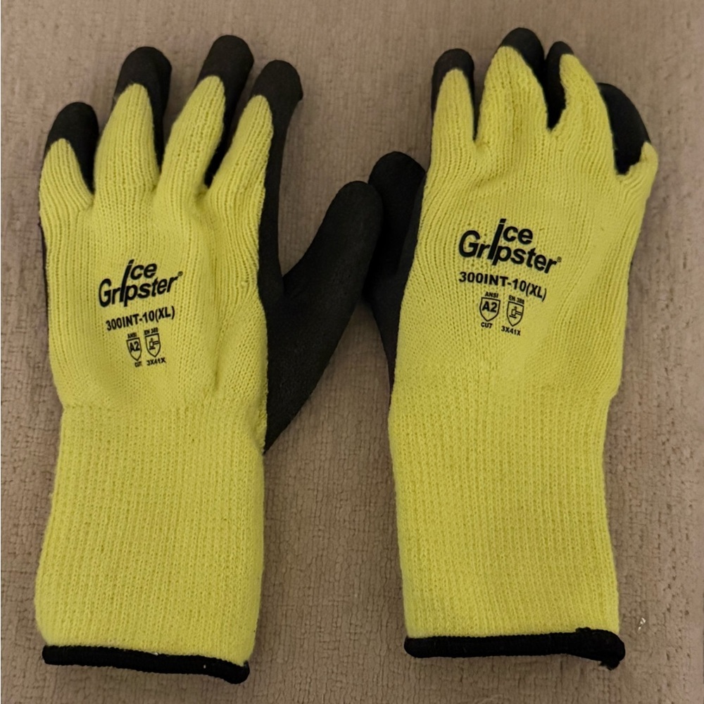 Ice Gripster Yellow and Black Gloves